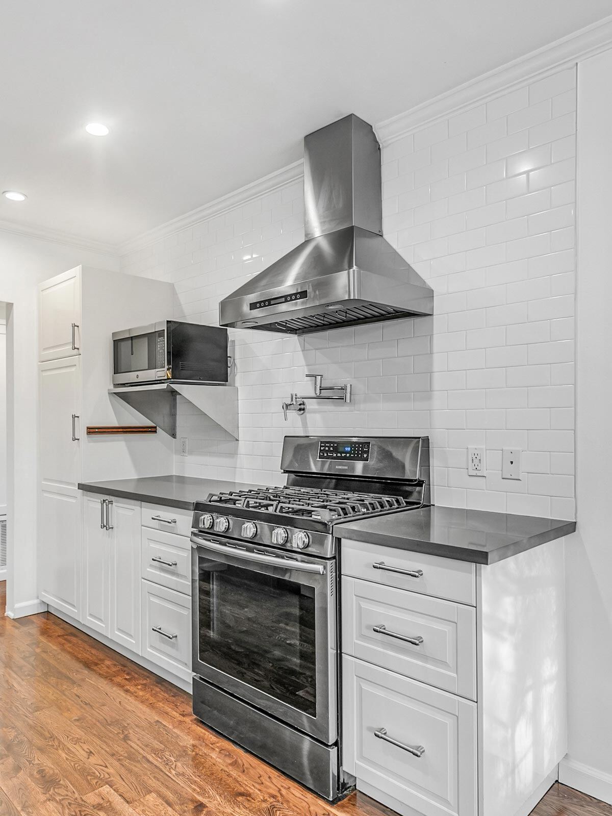 Kitchen with gas range